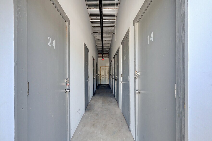 More Photos Of 1166 Angle Rd, Fort Pierce Self Storage For Sale