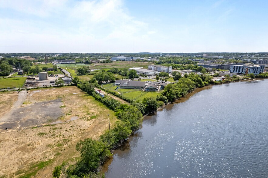 More Photos Of 731 A St, Wilmington Land For Sale