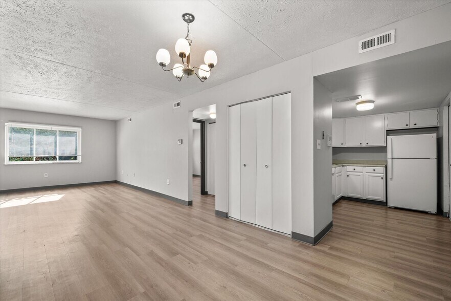 More Photos Of 210-308 Westinghouse Ave, Wilmerding Apartments For Sale