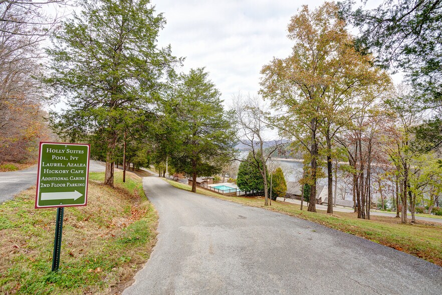 More Photos Of 358 Relax Dr, Smithville Lodge Meeting Hall For Sale