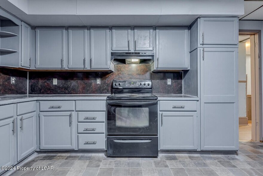 More Photos Of 215 George Ave, Wilkes Barre Storefront Retail Residential For Sale