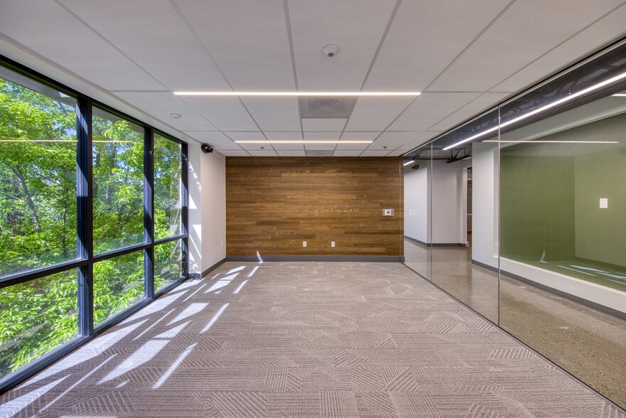 More Photos Of 373 Elm Ave, Auburn Office Residential For Sale