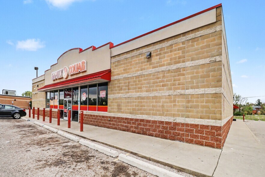 More Photos Of 22200 W Grand River Ave, Detroit Freestanding For Sale