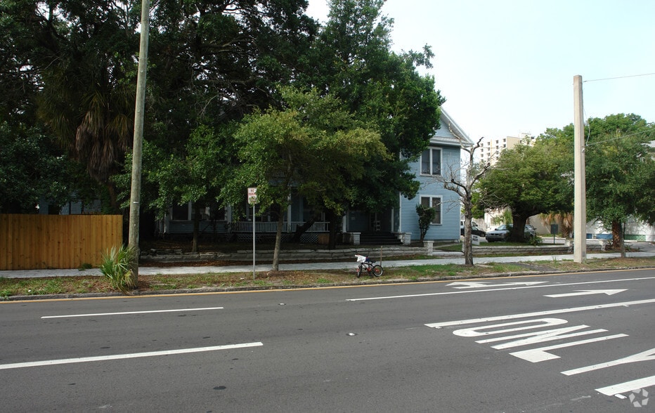 More Photos Of 326 6th Ave N, Saint Petersburg Apartments For Sale