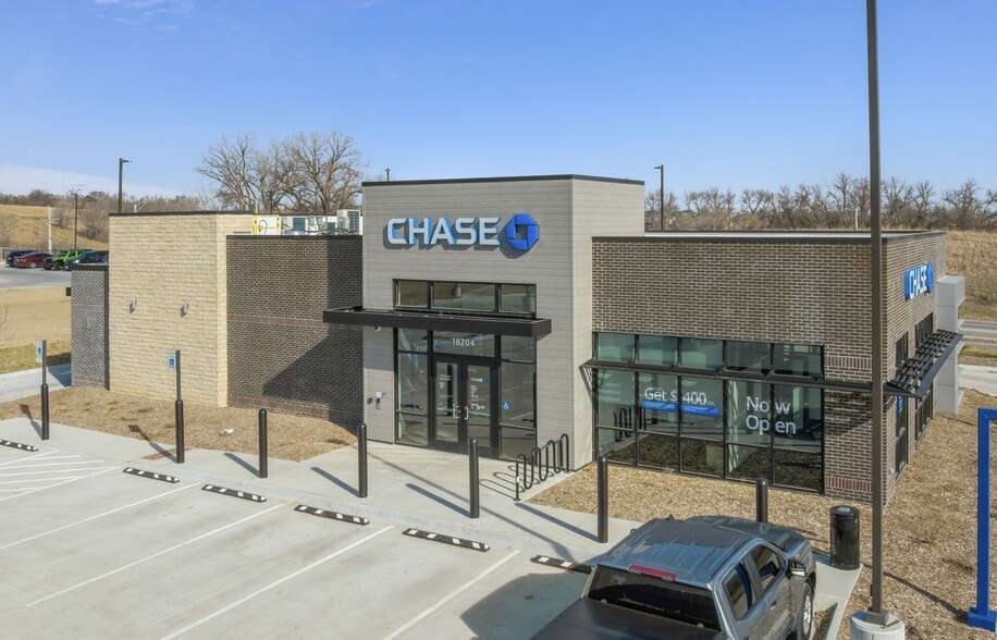 Primary Photo Of 18204 Evans St, Elkhorn Bank For Sale