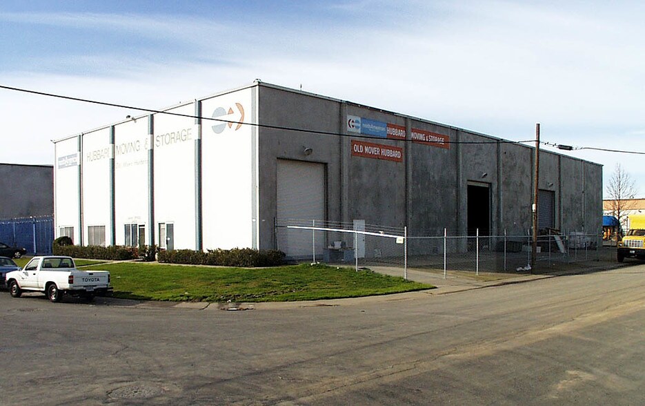 More Photos Of 3400 La Grande Blvd, Sacramento Warehouse For Lease