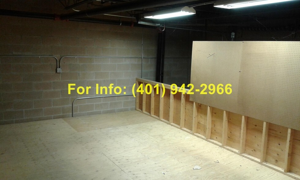 More Photos Of 81 Western Industrial Dr, Cranston Warehouse For Sale