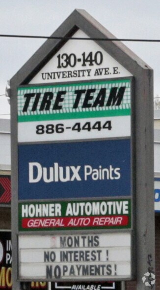 More Photos Of 130-140 University Ave E, Waterloo General Retail For Lease
