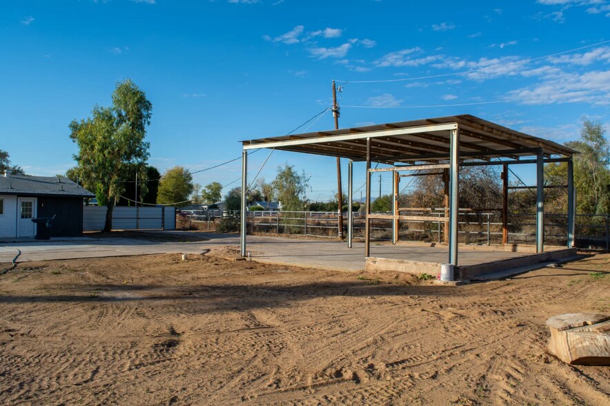 More Photos Of 1380 W Caroline Ln, Tempe Warehouse For Lease