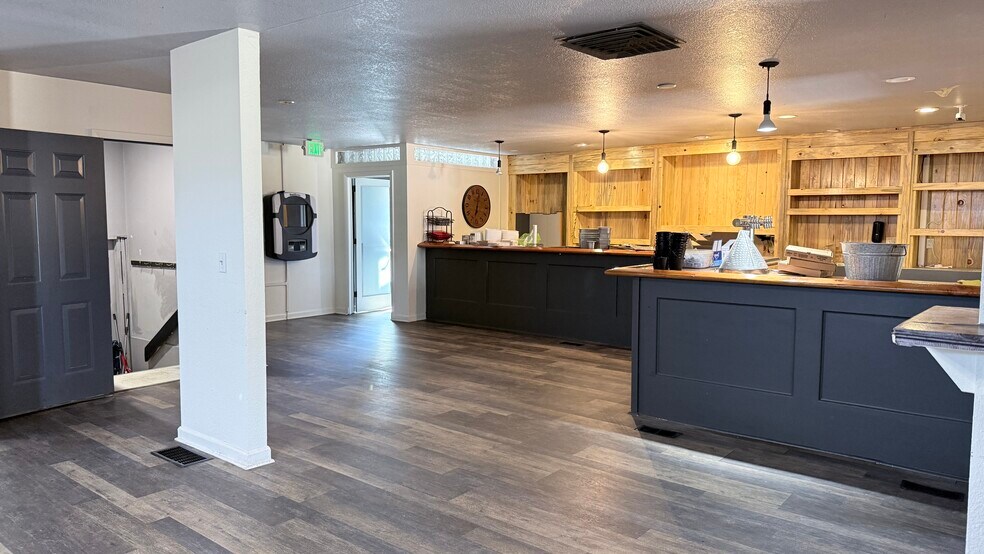 More Photos Of 237 4th Street, Mead Restaurant For Sale