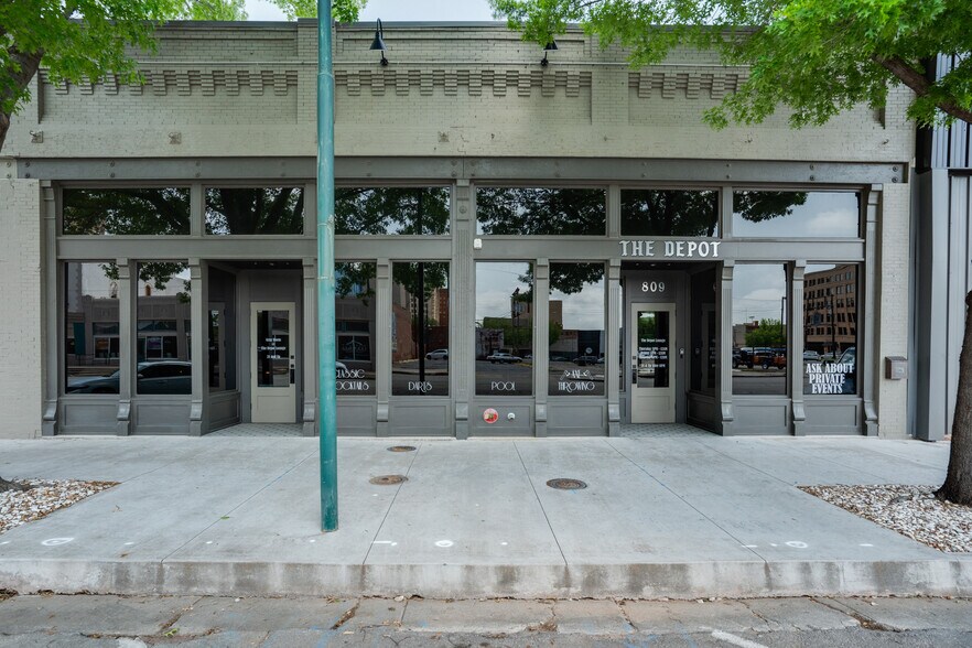 More Photos Of 809 Ohio Ave, Wichita Falls Bar For Sale