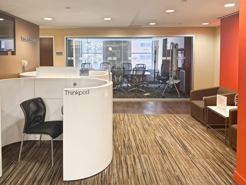 More Photos Of 57 W 57th St, New York Coworking Space