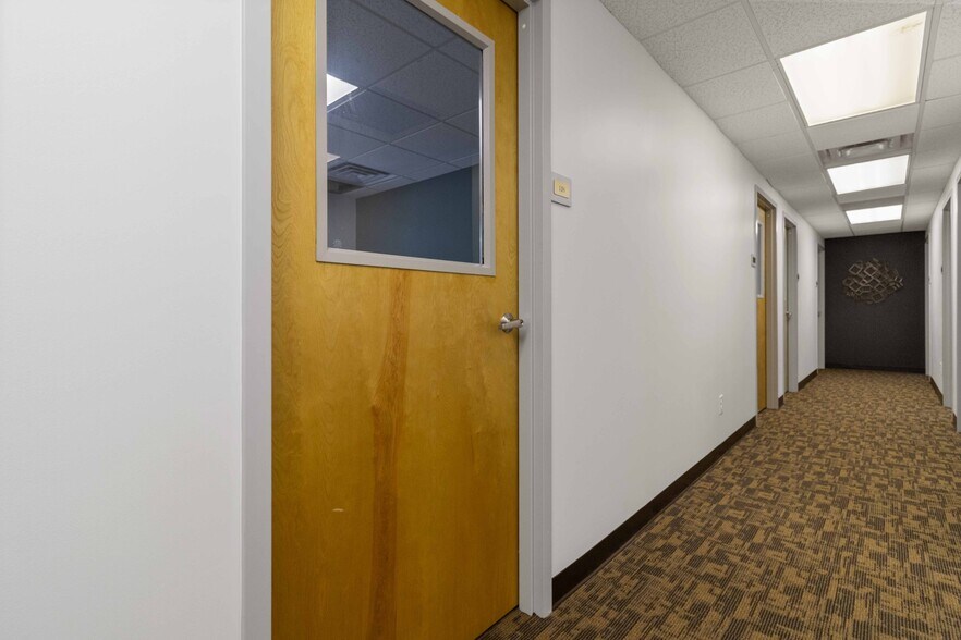 More Photos Of 118 Stockbridge Rd, Jonesboro Medical For Sale