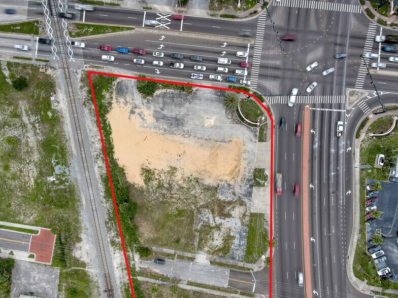 More Photos Of 301 S Cocoa Blvd, Cocoa Land For Lease