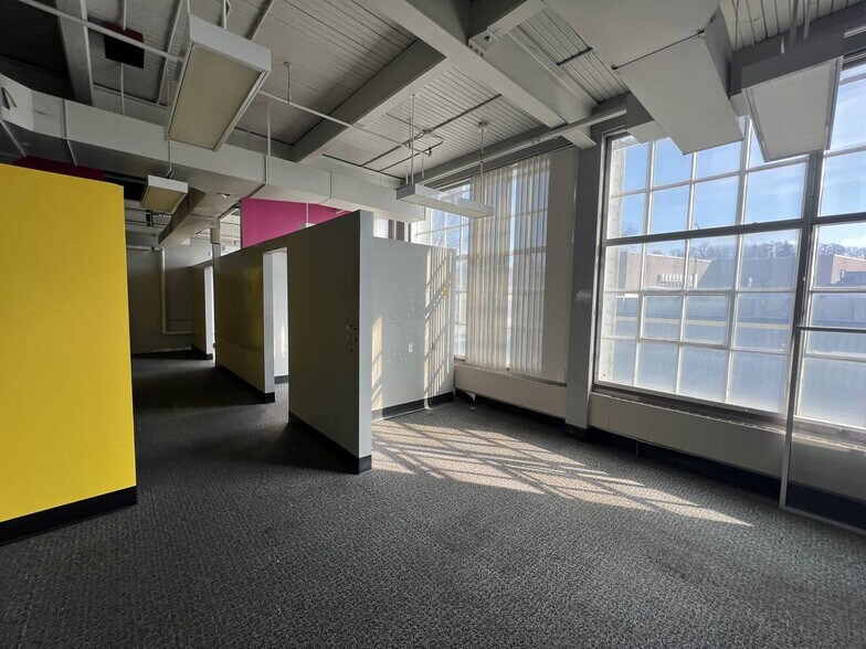 More Photos Of 100 Barber Ave, Worcester Office For Sale