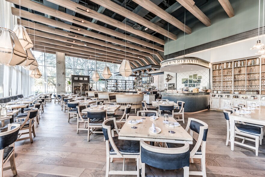 More Photos Of 3737 Buffalo Speedway Ave, Houston Office For Lease