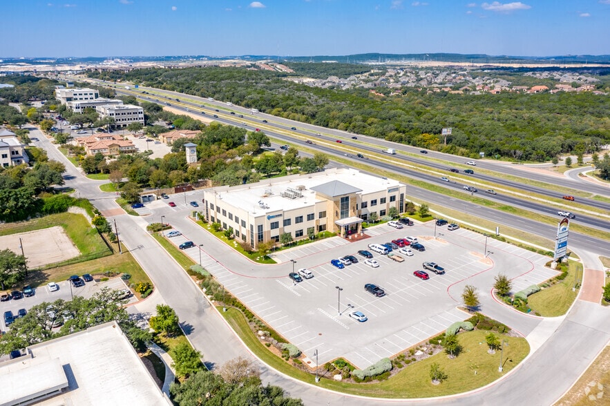 More Photos Of 3424 Paesanos Pky, Shavano Park Office For Lease
