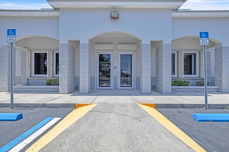 More Photos Of 3300 Tamiami Trl, Port Charlotte Medical For Sale