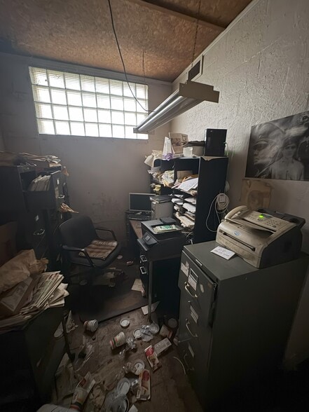 More Photos Of 718 E 163rd St, Cleveland Warehouse For Sale