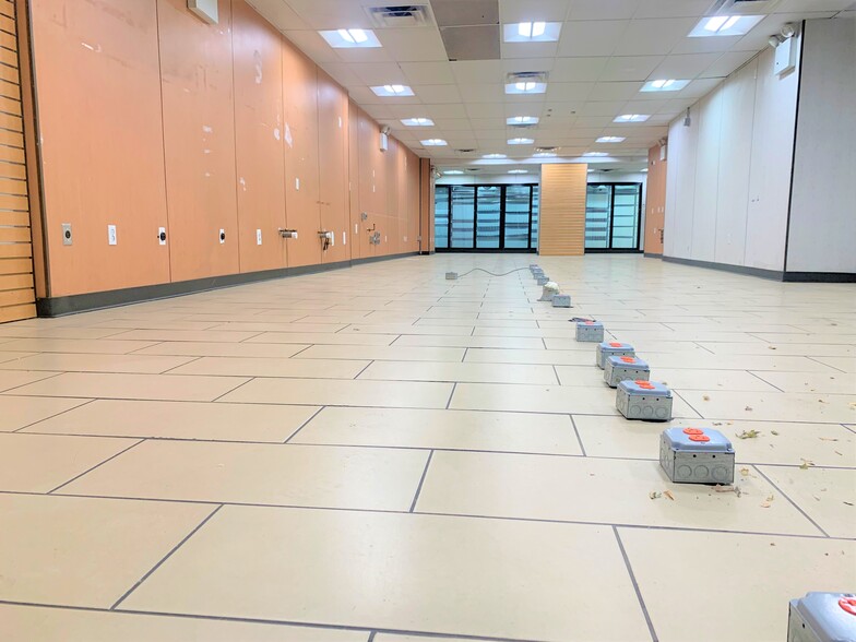 More Photos Of 1160-1162 First Ave, New York Apartments For Lease