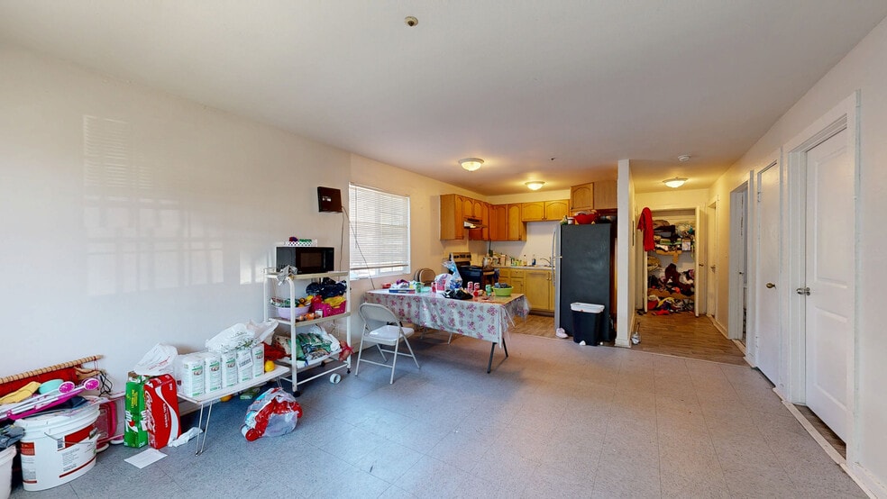 More Photos Of 3142 Coolidge Ave, Oakland Apartments For Sale