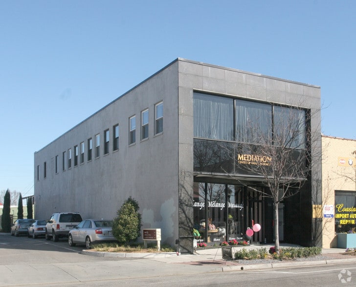 More Photos Of 424 W 21st St, Norfolk Freestanding For Lease