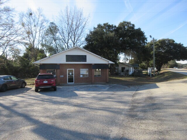 More Photos Of 1785 Peach Orchard Rd, Sumter Storefront Retail Office For Sale
