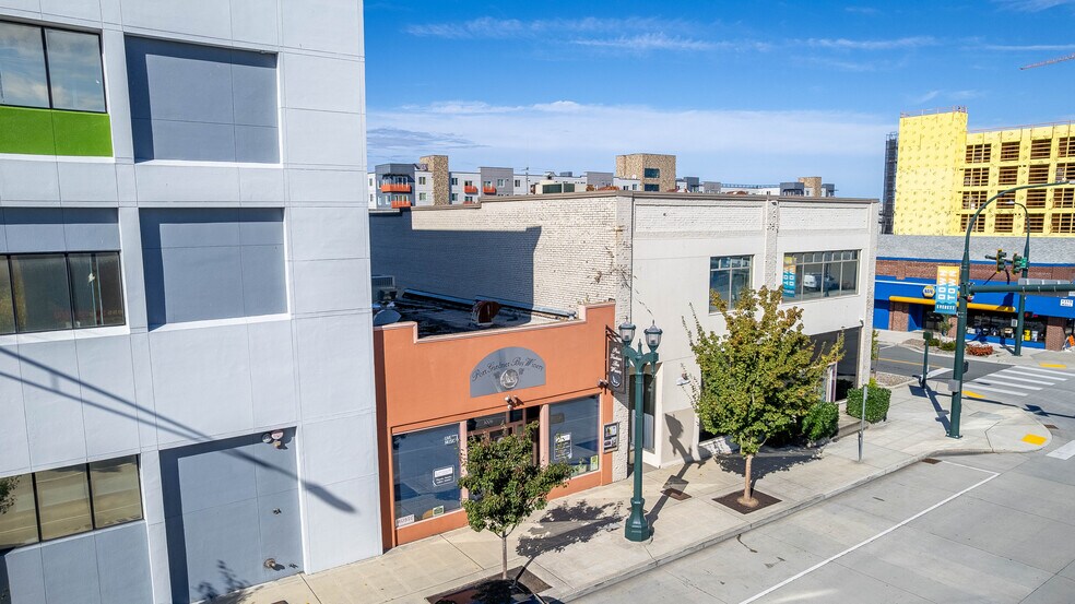 More Photos Of 1316 Wall St, Everett Office For Sale