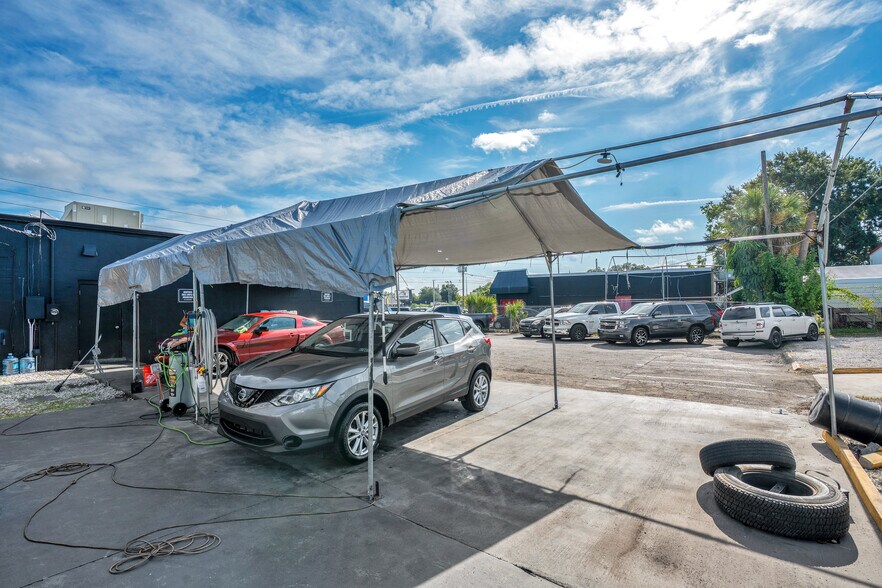 More Photos Of 120 W Carroll St, Kissimmee Industrial For Sale