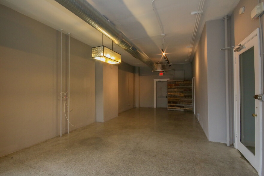 Primary Photo Of 28 E 16th St, Indianapolis Apartments For Lease