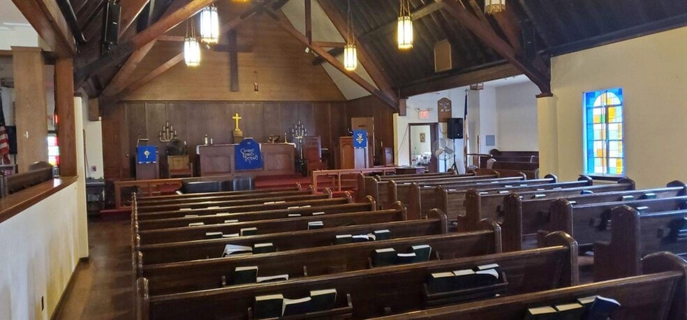 More Photos Of 60 Oliver Ave, Valley Stream Specialty For Sale