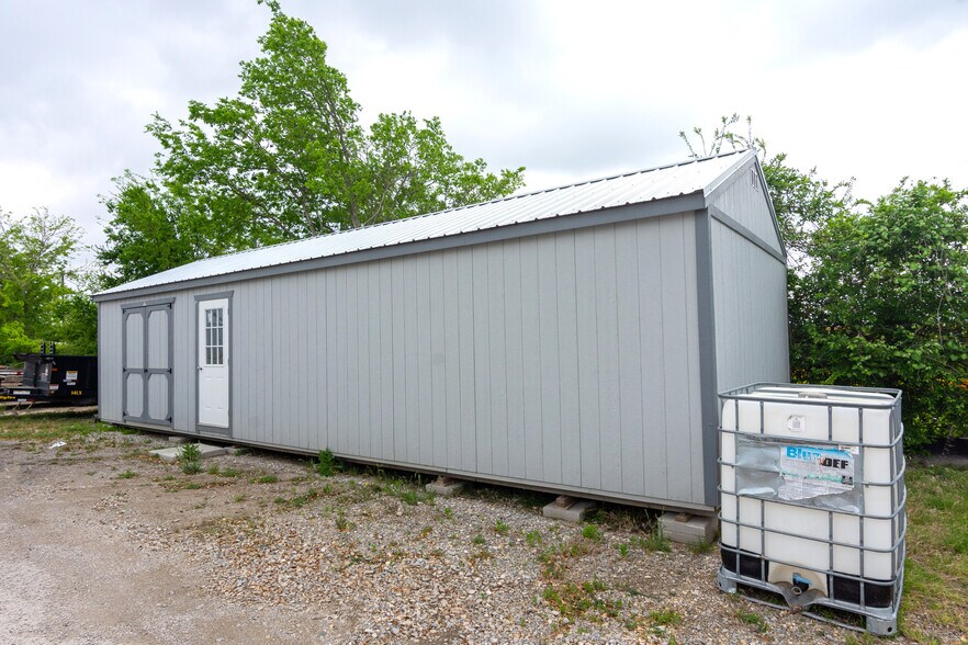More Photos Of 2520 W Highway 290, Dripping Springs Light Manufacturing For Sale