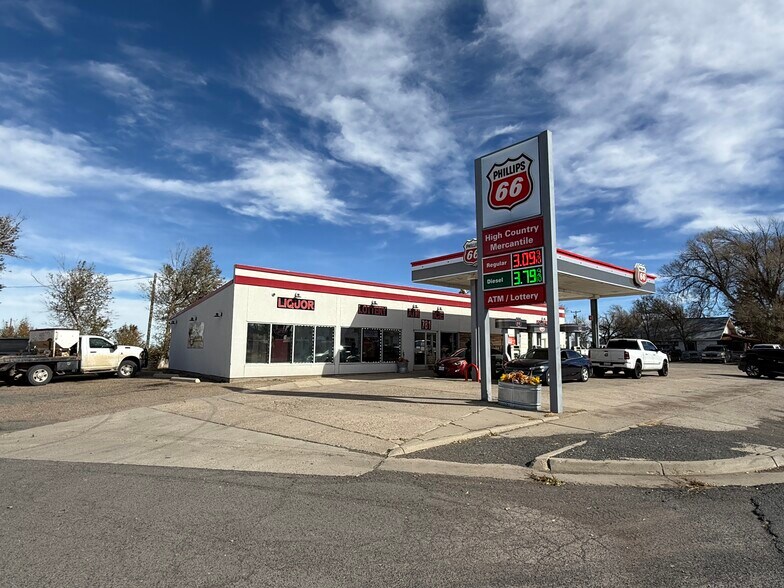 Primary Photo Of 781 Broadway ave, Des Moines General Retail For Sale