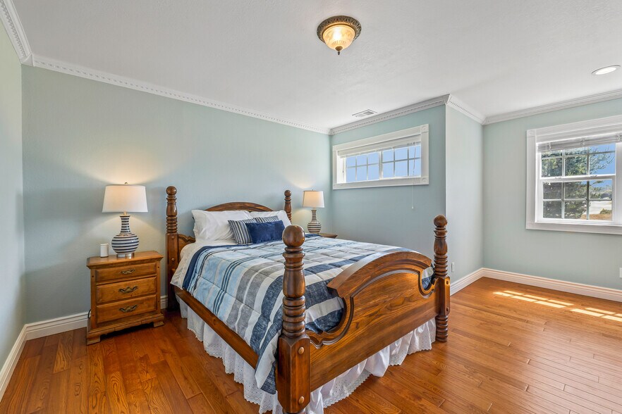 More Photos Of 19351 Del Mar Dr, Fort Bragg Specialty For Sale