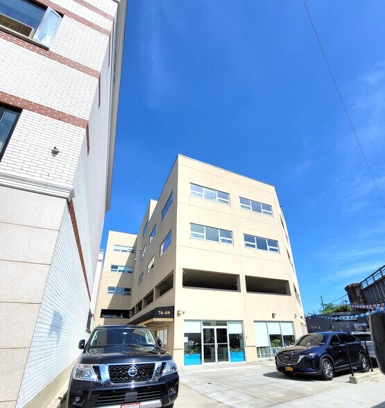 More Photos Of 76-09 Queens Blvd, Elmhurst Office For Lease