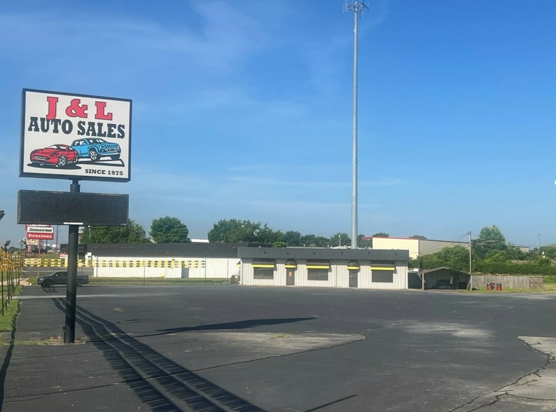 Primary Photo Of 12310 State Highway 155 S, Tyler Auto Dealership For Sale