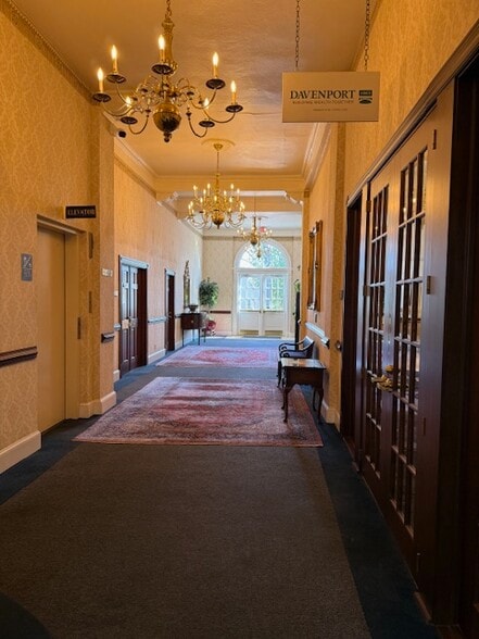 More Photos Of 904 Princess Anne St, Fredericksburg Office For Lease