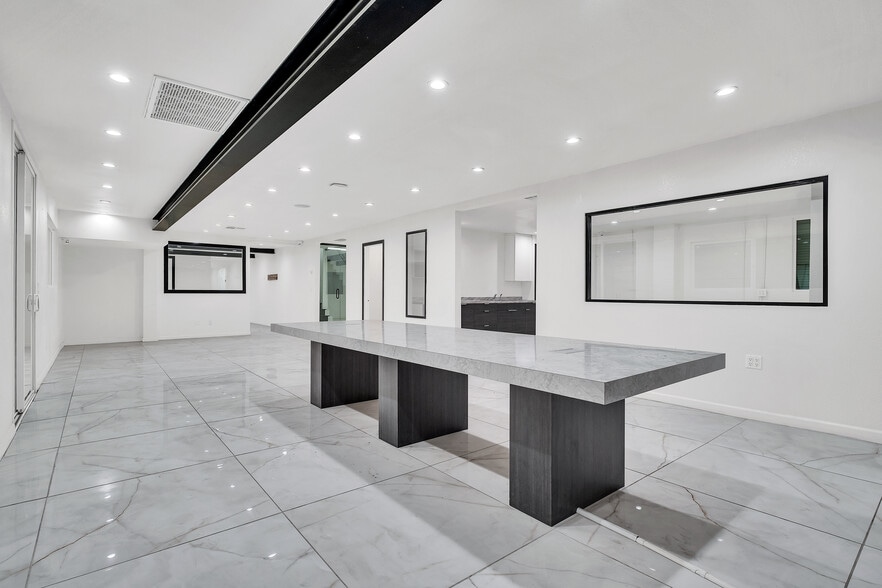 More Photos Of 8100 Electric Ave, Stanton Warehouse For Sale