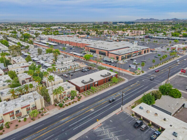 More Photos Of 3844 N 32nd St, Phoenix Storefront Retail Office For Lease