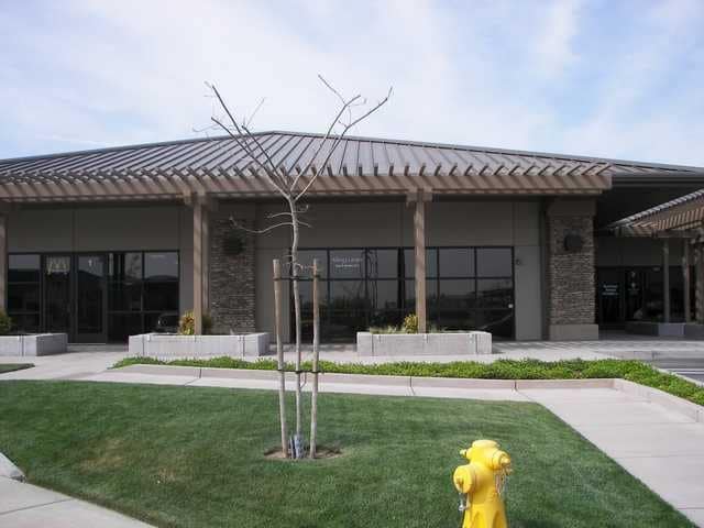 More Photos Of 4641 Spyres Way, Modesto Office For Lease