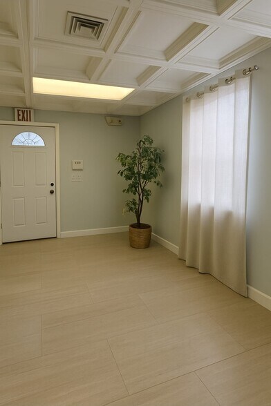 More Photos Of 1331 Anderson, Fort Lee Medical For Lease