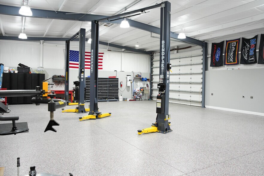 More Photos Of 2319 Guava Dr, Edgewater Warehouse For Sale