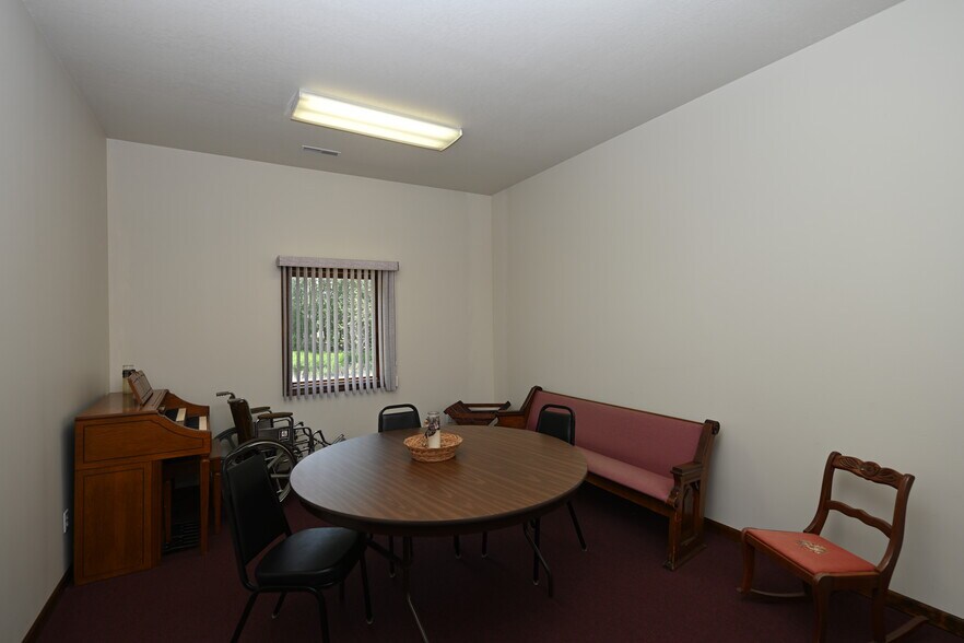 More Photos Of 77 E 50 N, Winamac Religious Facility For Sale
