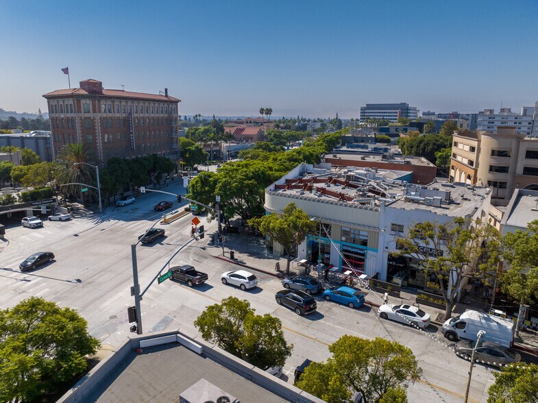 More Photos Of 3847 Main St, Culver City Storefront Retail Office For Lease