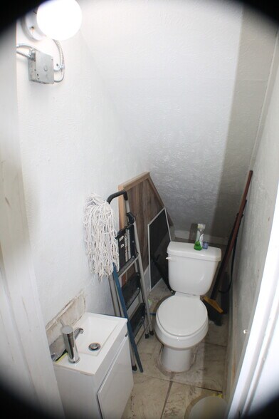 More Photos Of 6802 Avenue F, Houston Multifamily For Sale