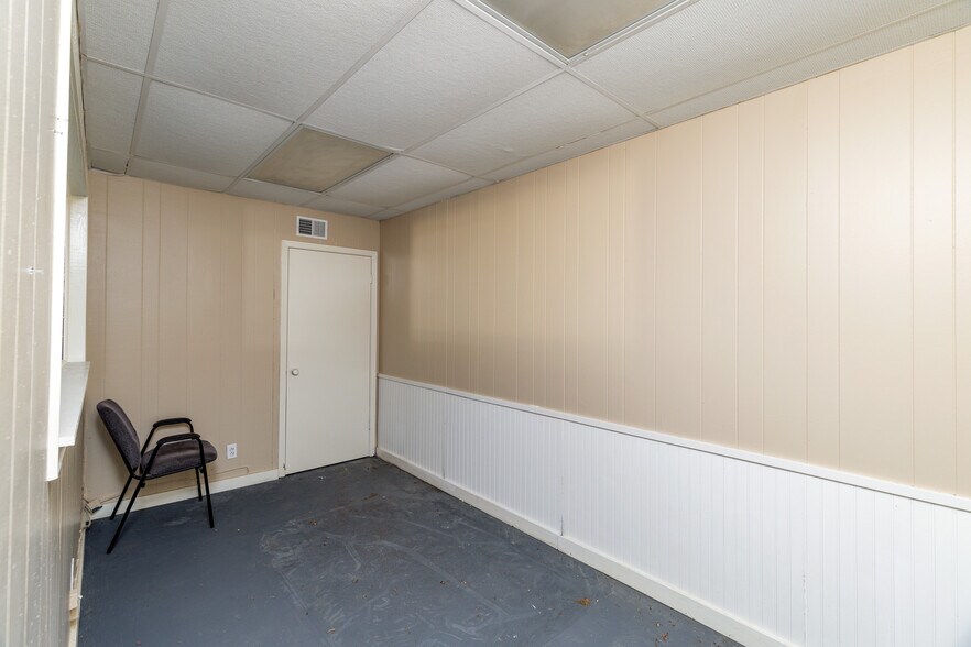 More Photos Of 7603 Old Monroe Rd, Bastrop Specialty For Sale