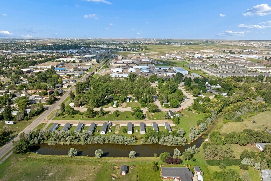 More Photos Of 2600 University Ave, Williston Manufactured Housing Mobile Home Park For Sale