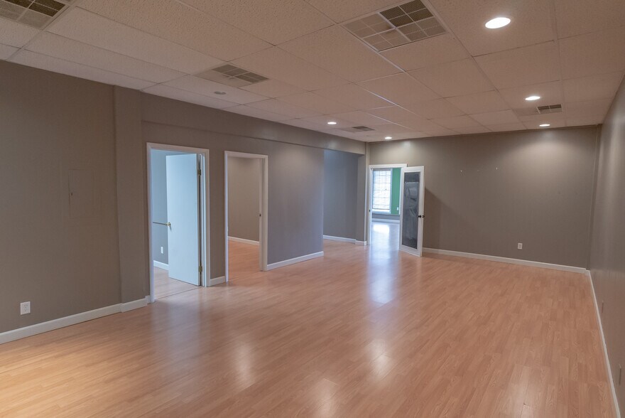 More Photos Of 1429 New Butler Rd, New Castle Loft Creative Space For Lease