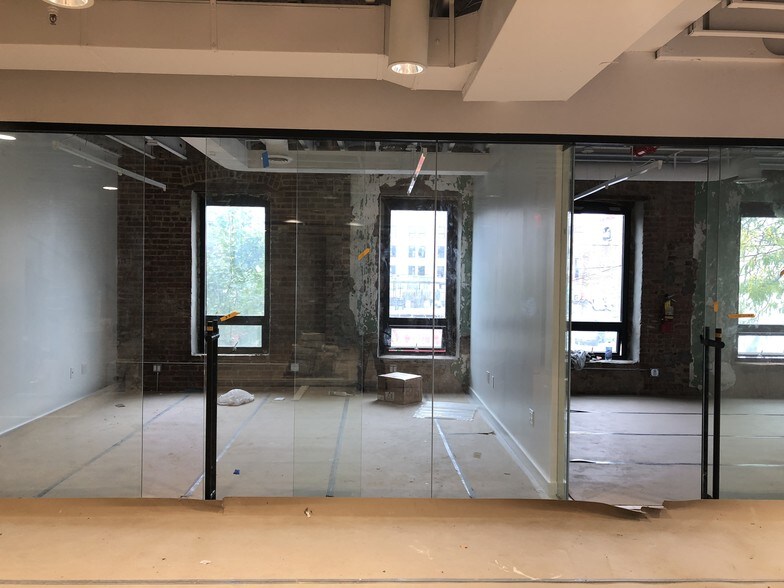 More Photos Of 839 Broadway, Brooklyn Freestanding For Lease