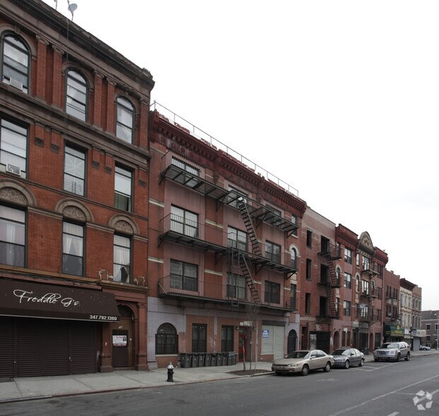More Photos Of 745 DeKalb Ave, Brooklyn Apartments For Lease